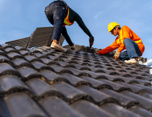 Home Comfort in Winter: The Role of Residential Roof Maintenance Services